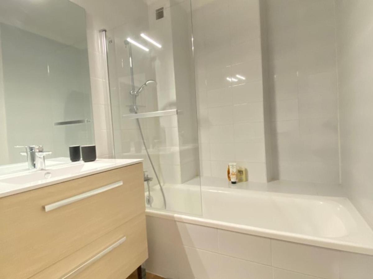 Charmant T3 Renove En Centre-Ville D'Annecy Avec Balcon, Ascenseur Et Parking Prive - Fr-1-432-83 מראה חיצוני תמונה